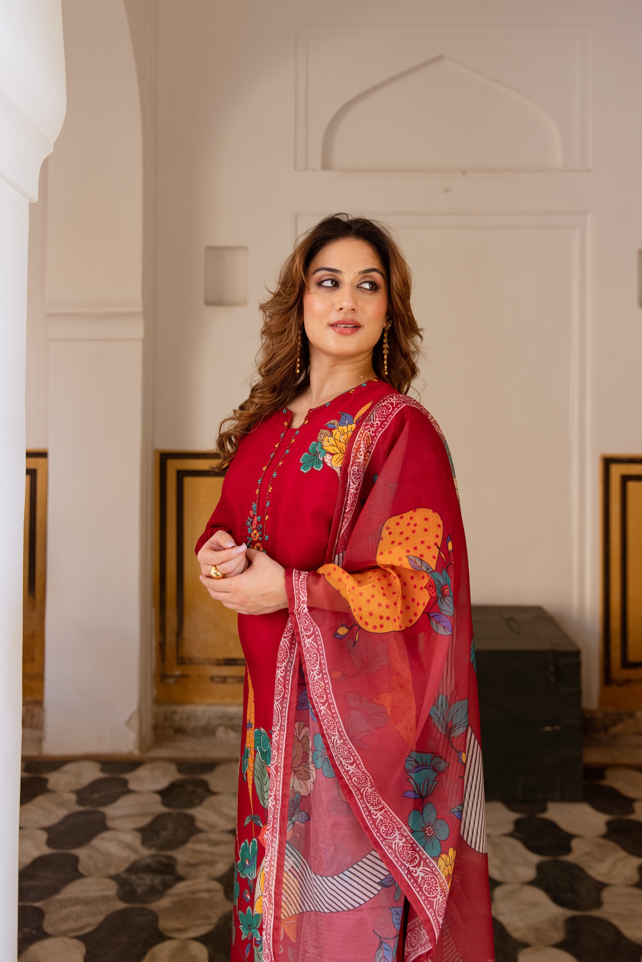 Red Viscose Muslin Kurta Pant and Dupatta Set