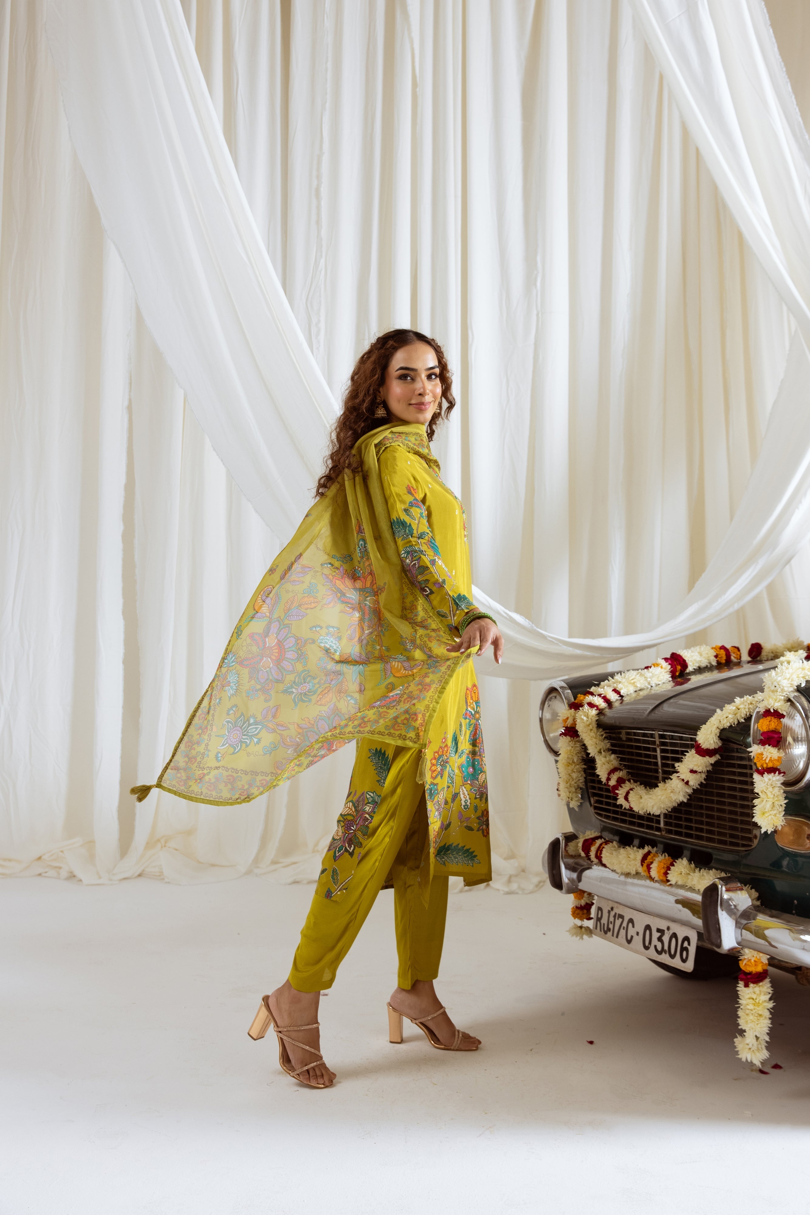 Green Viscose Muslin Kurta Pant and Dupatta Set