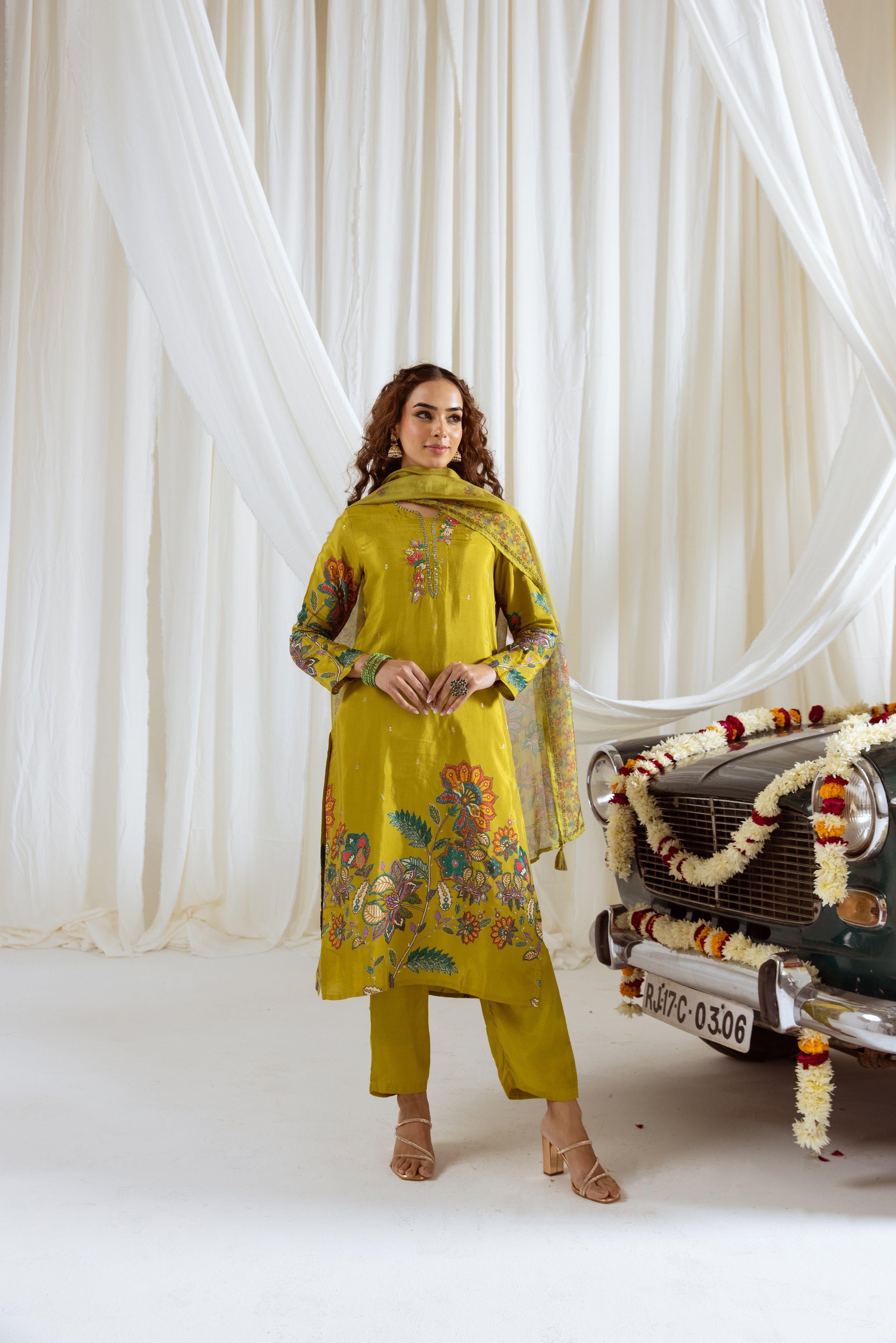 Green Viscose Muslin Kurta Pant and Dupatta Set