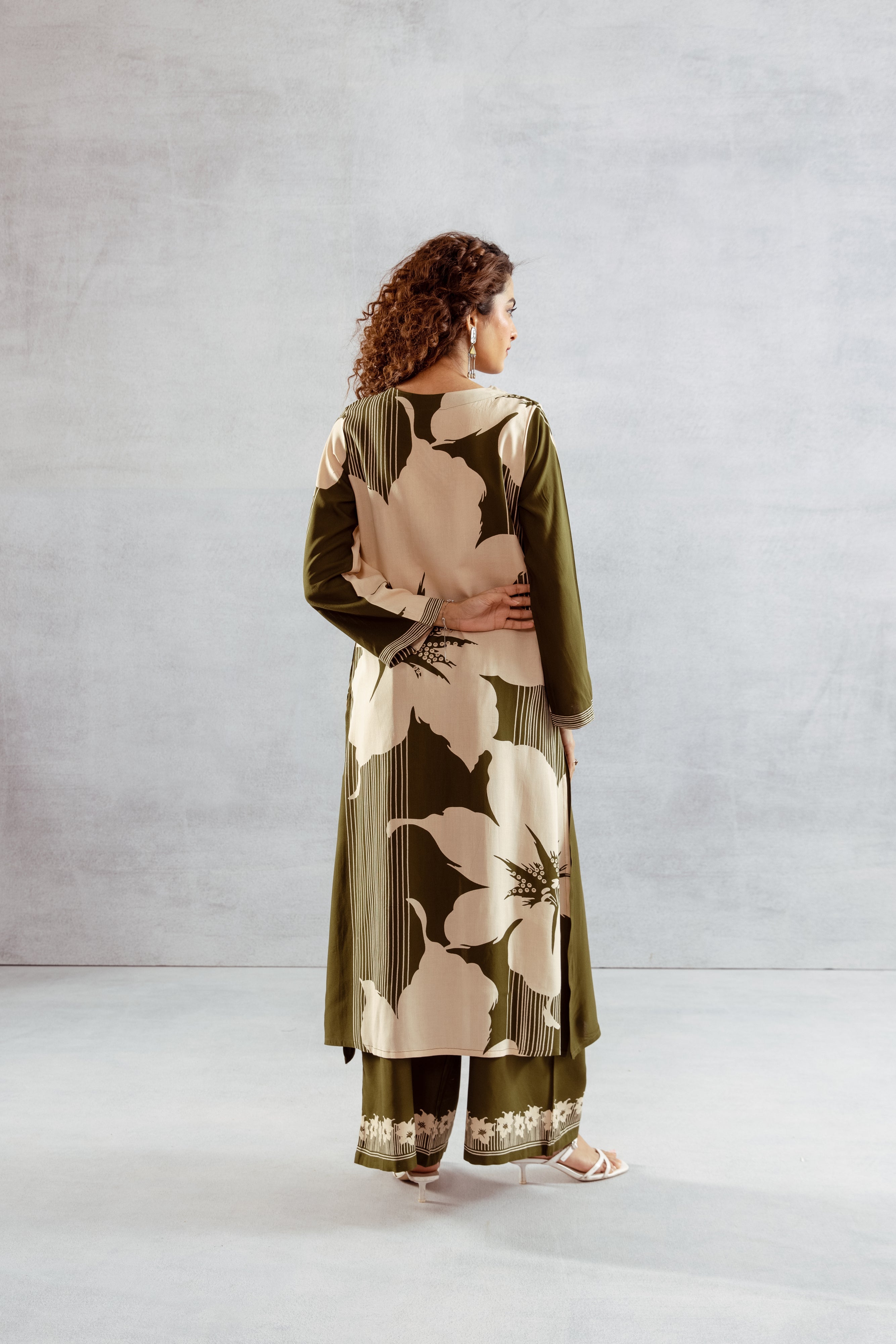Women's Green::Off white German Rayon Kurta and Palazzo Set