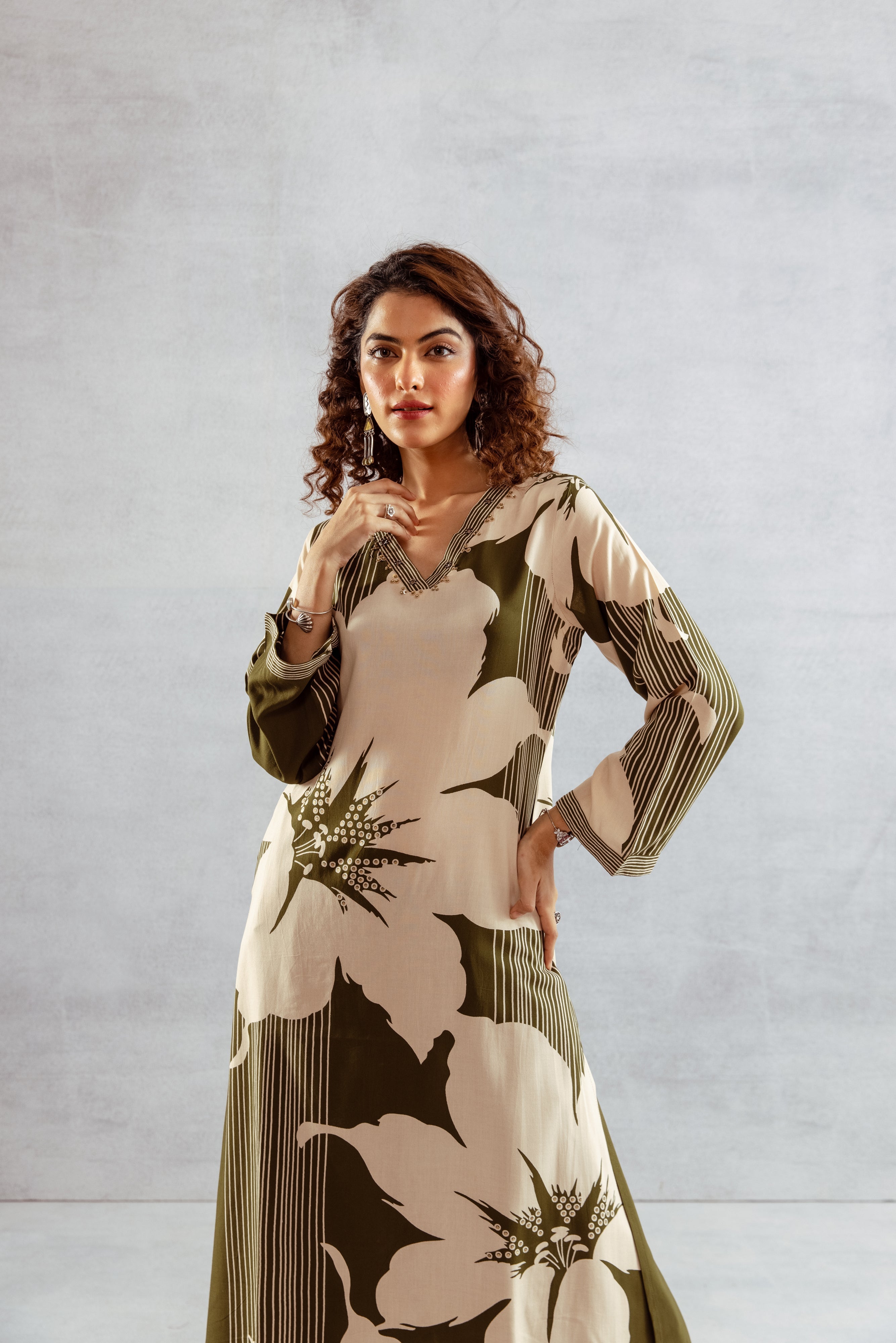 Women's Green::Off white German Rayon Kurta and Palazzo Set