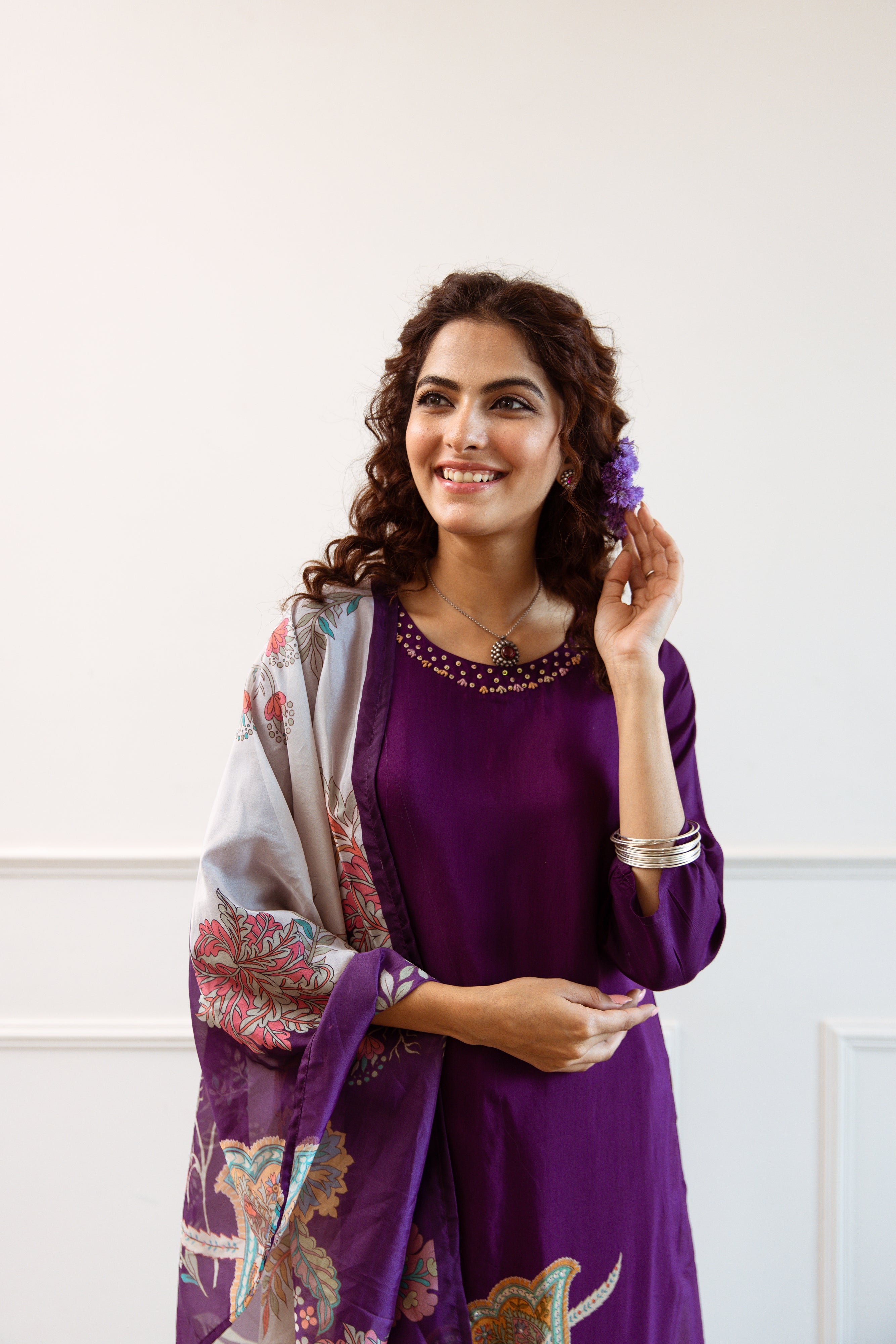 Violet Viscose Muslin Kurta Pant and Dupatta Set