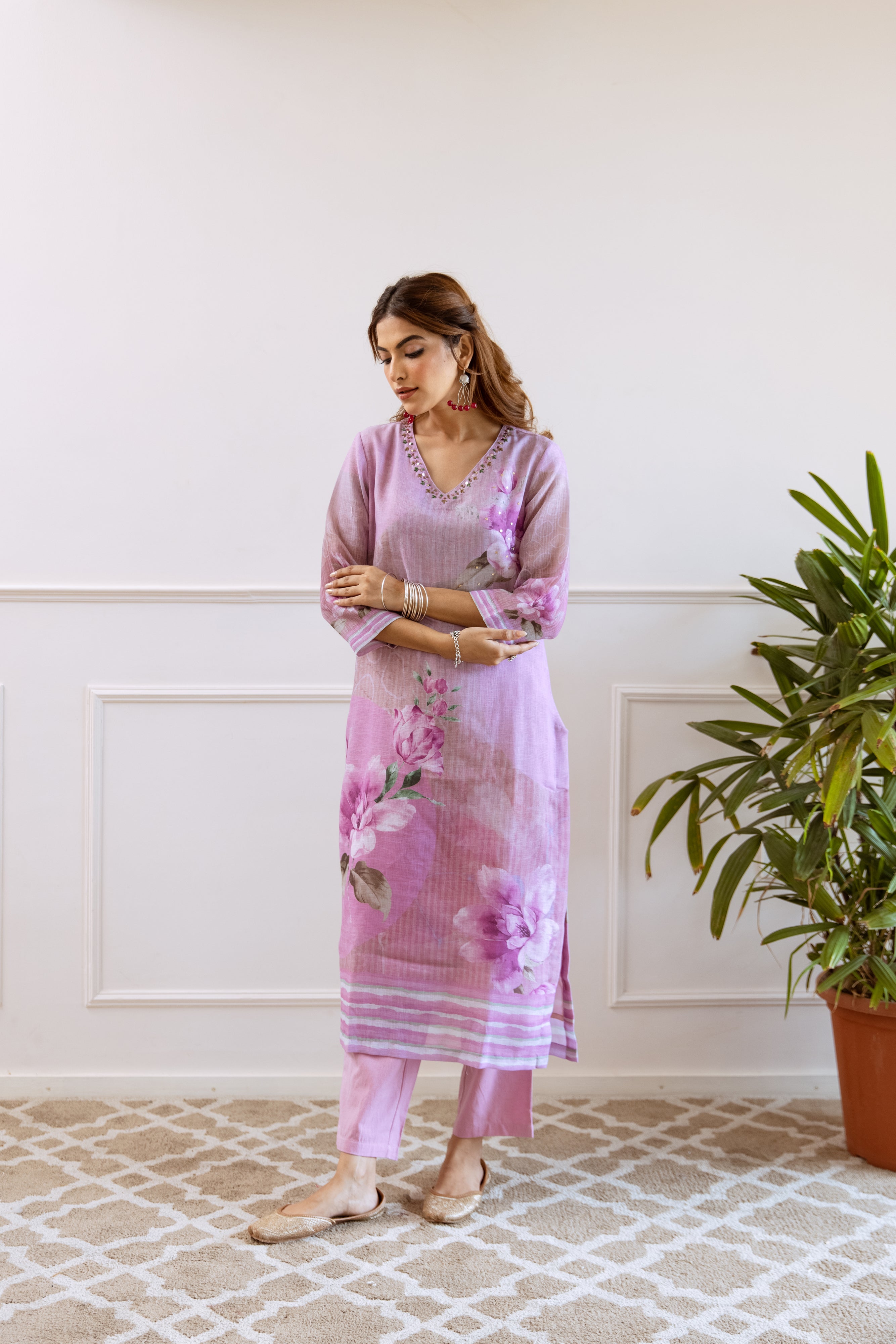 Lavender Organic Linen Kurta Pant and Dupatta Set