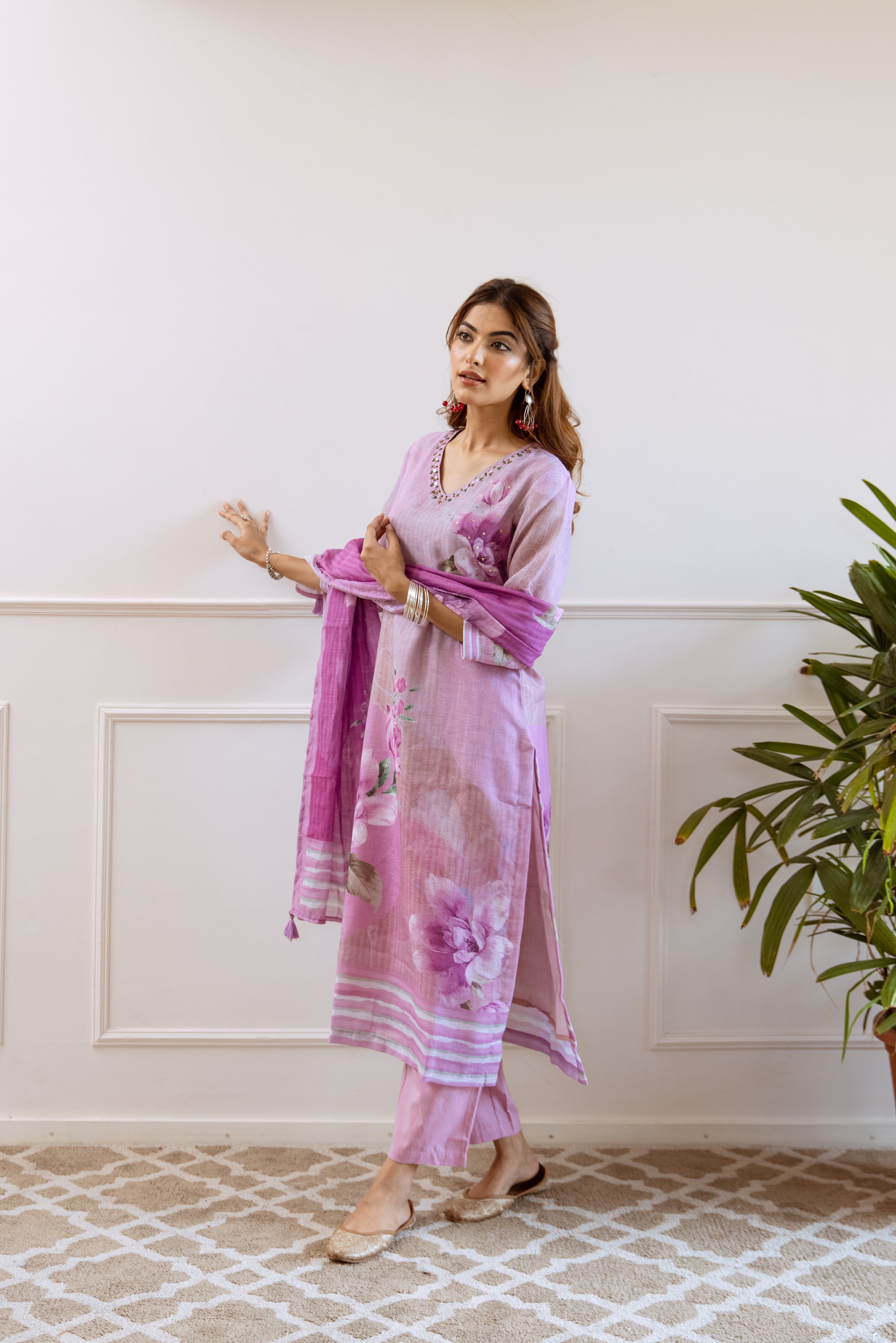 Lavender Organic Linen Kurta Pant and Dupatta Set
