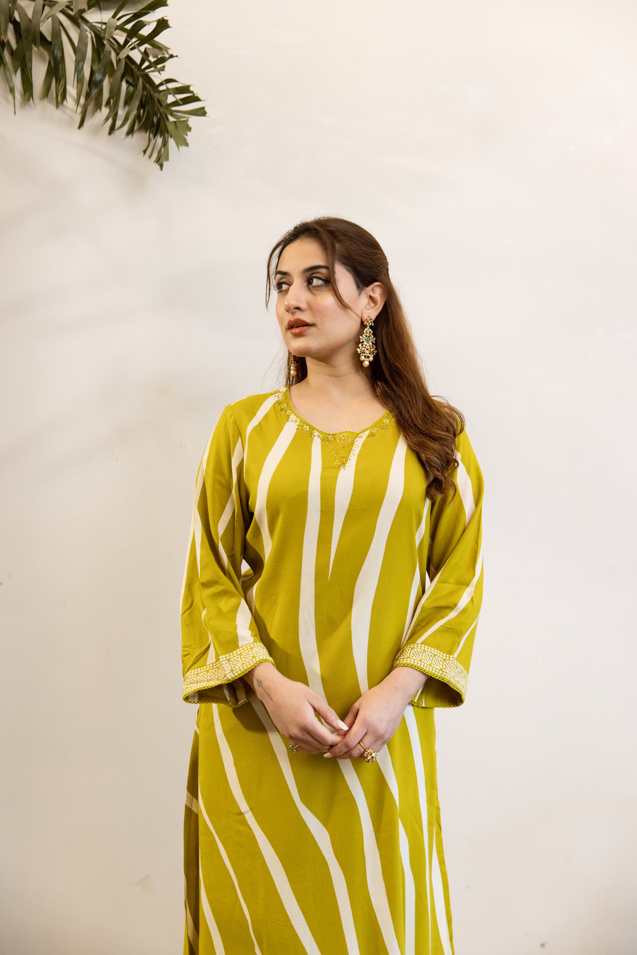 Women's Lemon Green German Rayon Kurta and Palazzo Set