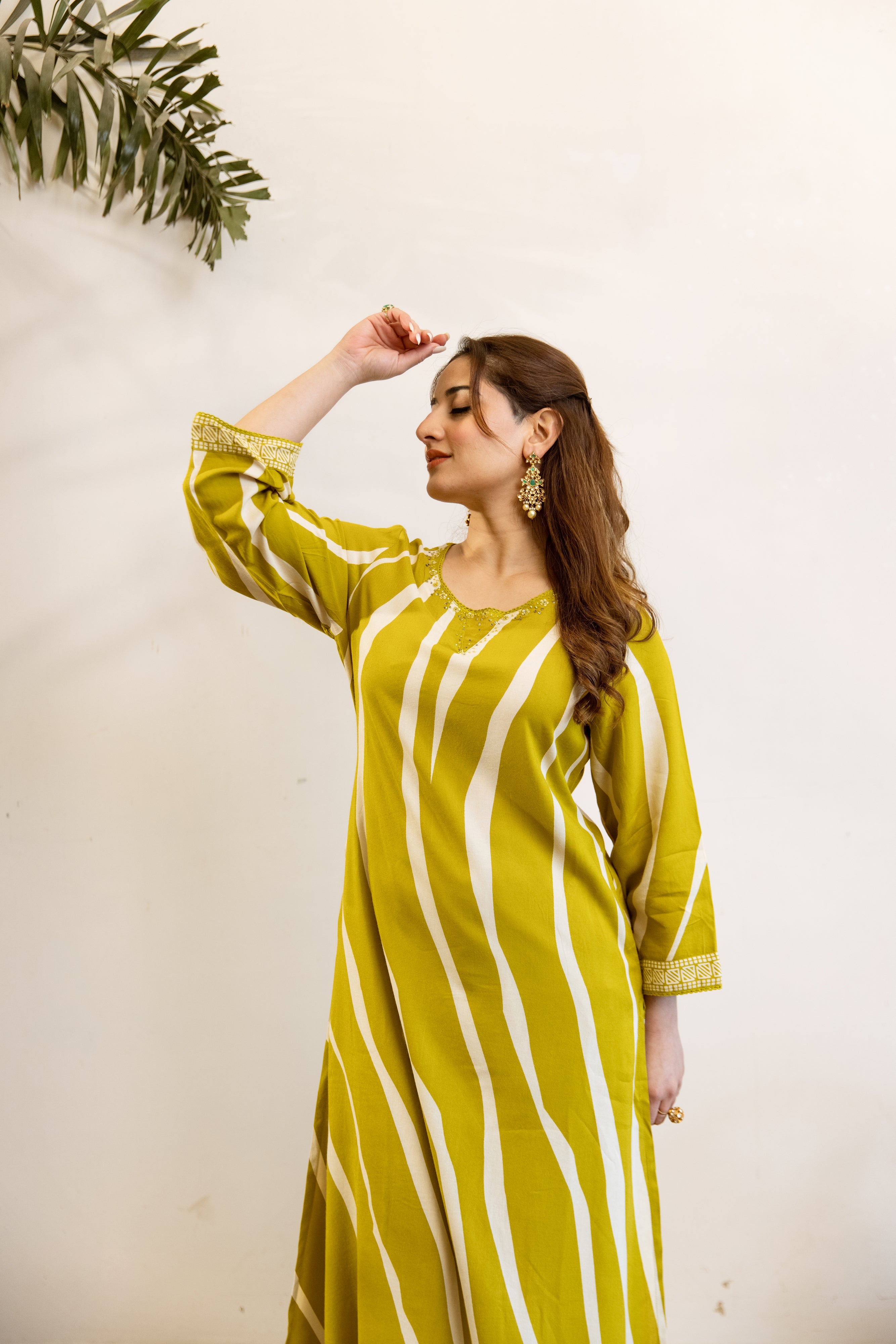 Women's Lemon Green German Rayon Kurta and Palazzo Set