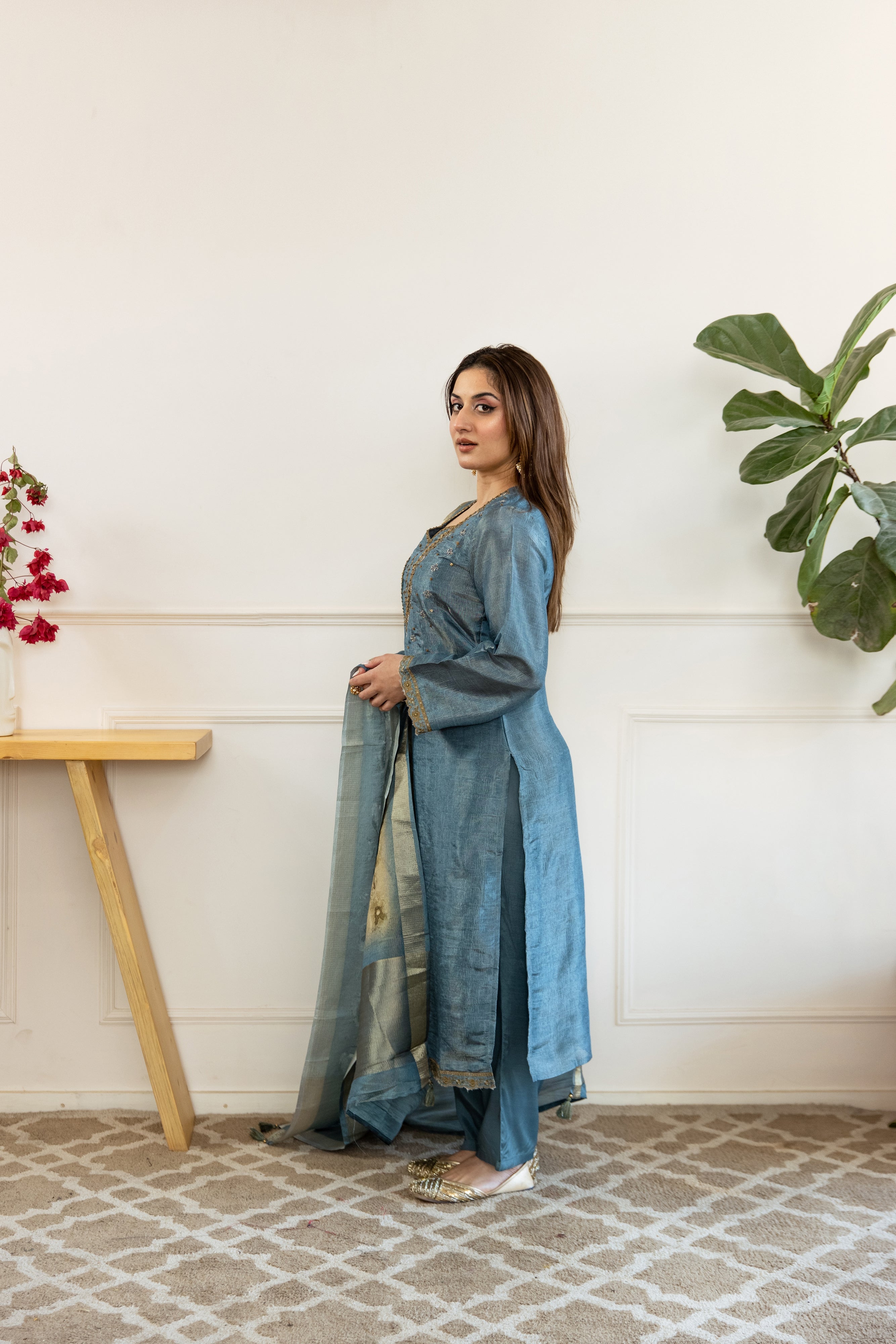 Teal Tissue Simmer Kurta Pant and Dupatta Set
