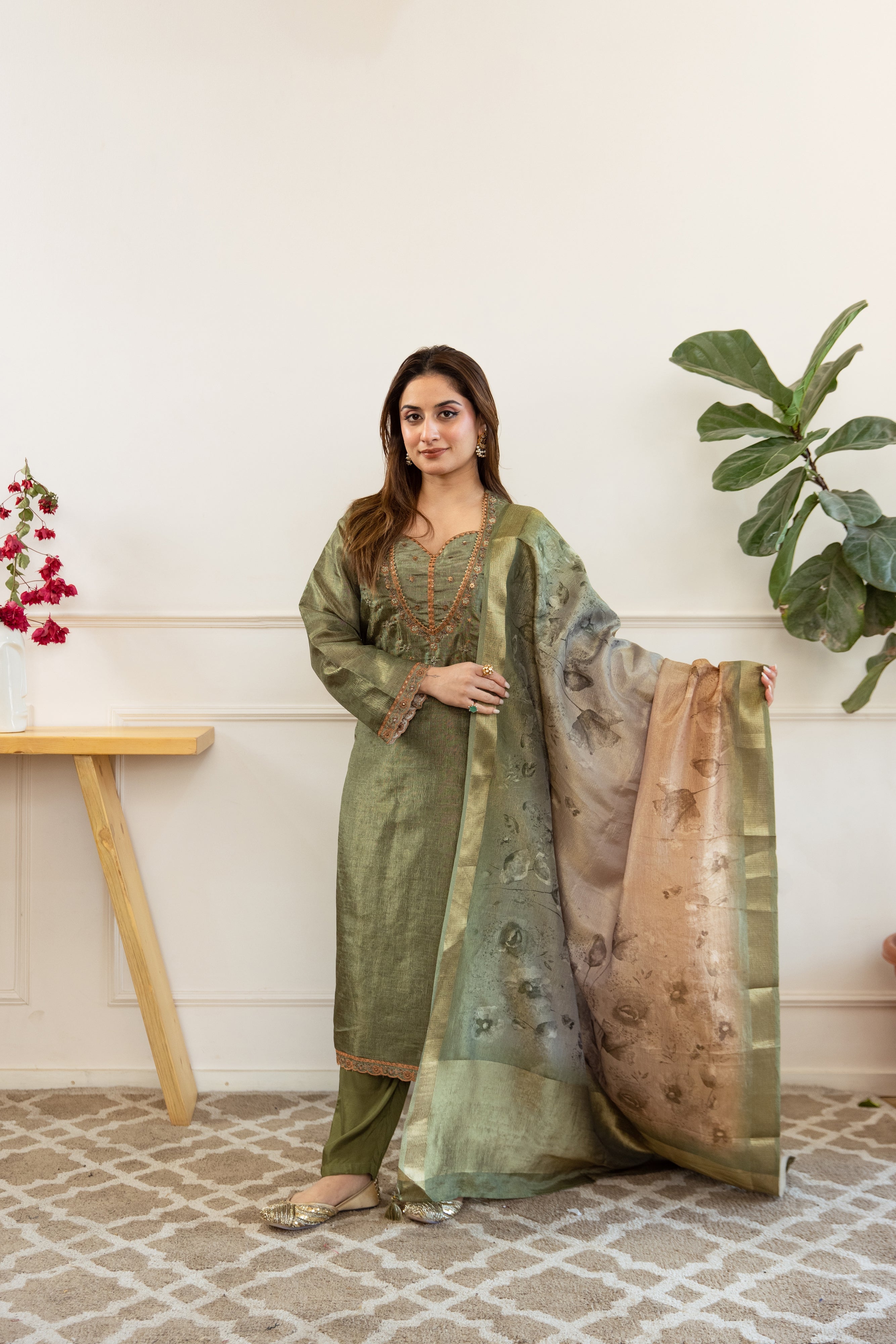 Green Tissue Simmer Kurta Pant and Dupatta Set