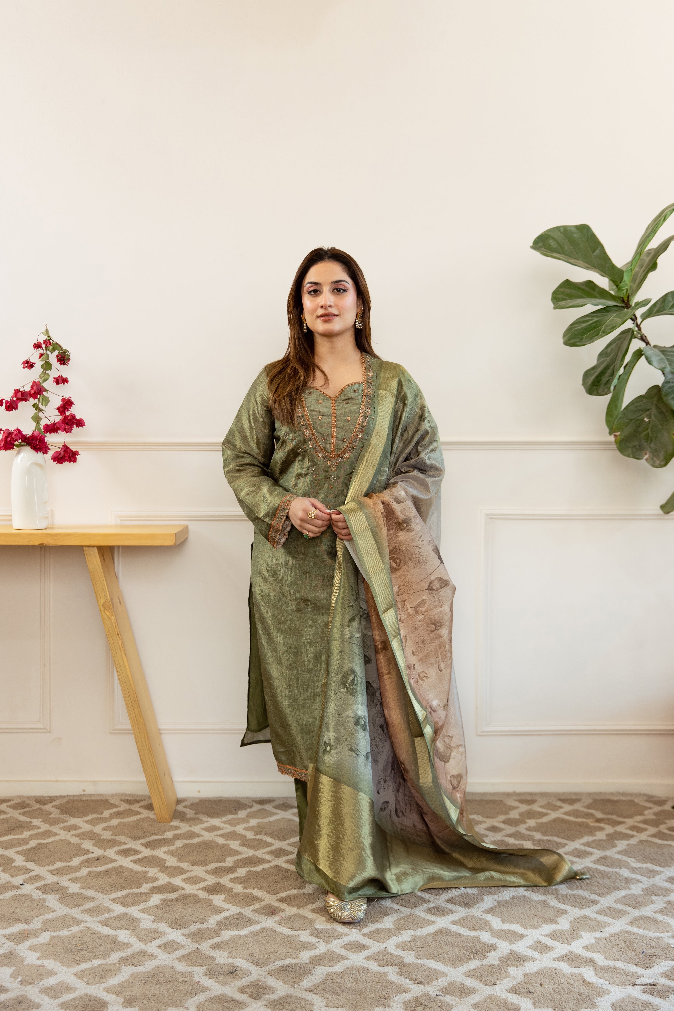 Green Tissue Simmer Kurta Pant and Dupatta Set