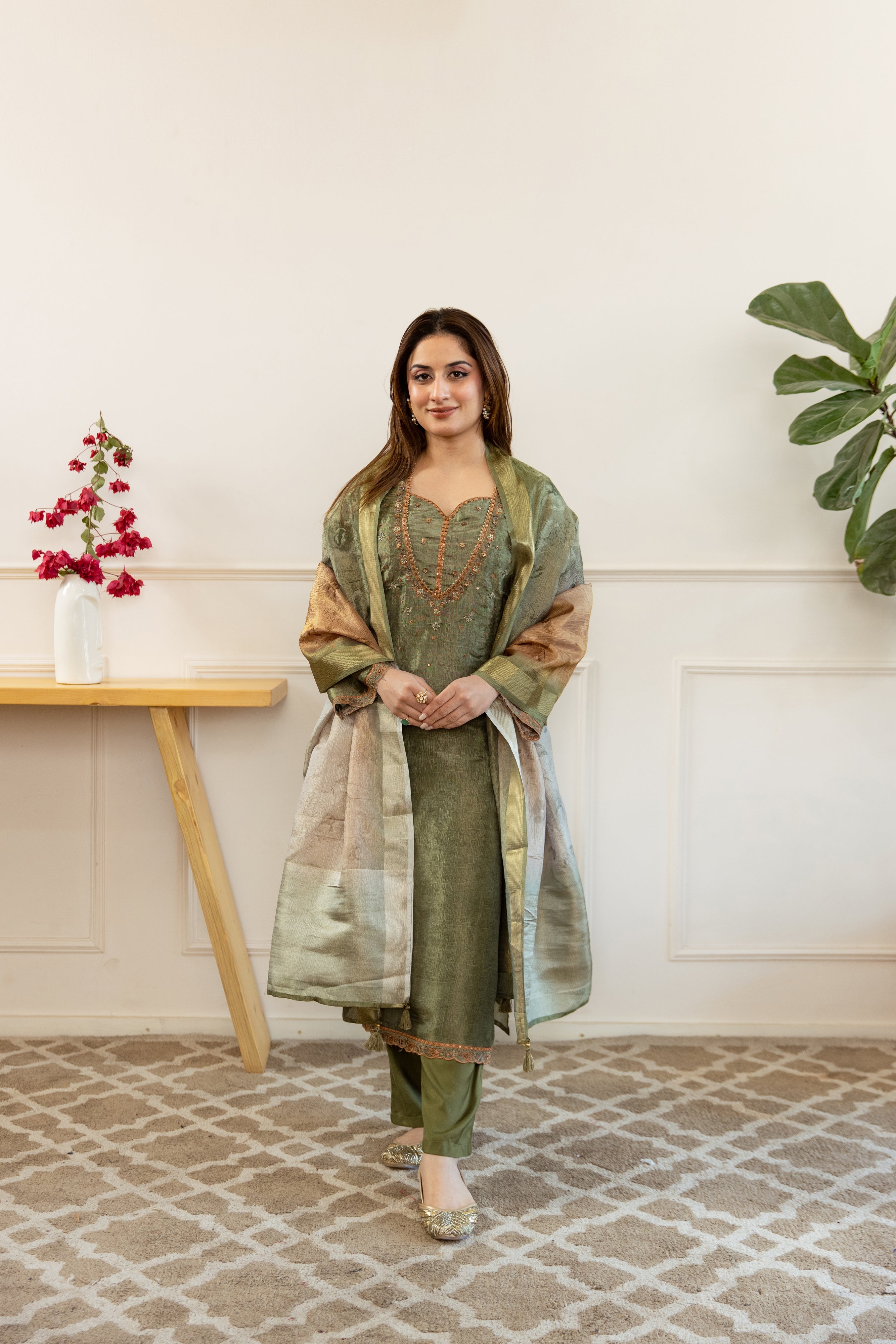 Green Tissue Simmer Kurta Pant and Dupatta Set