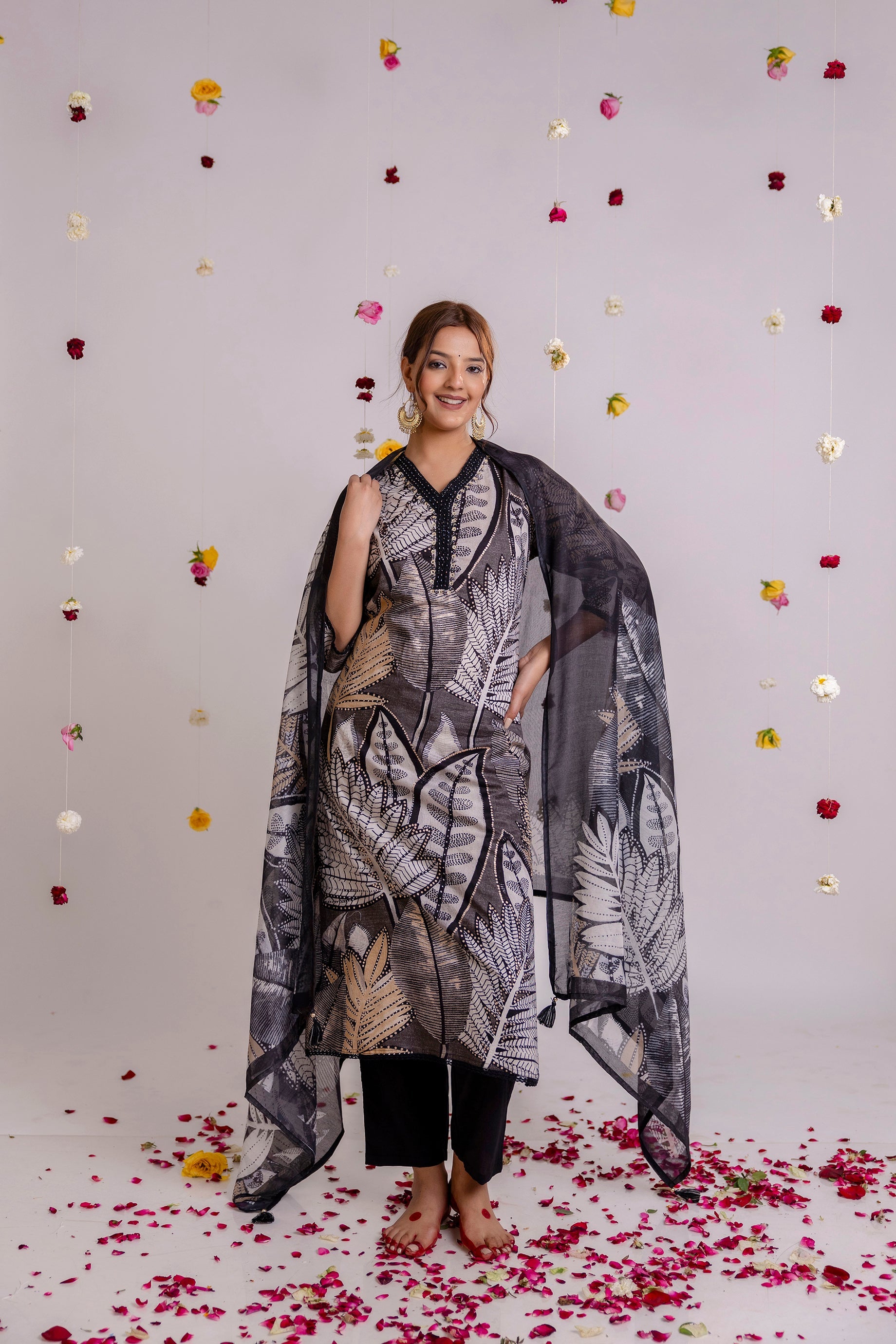 Women's Black Cotton Kurta Pantand Dupatta Set