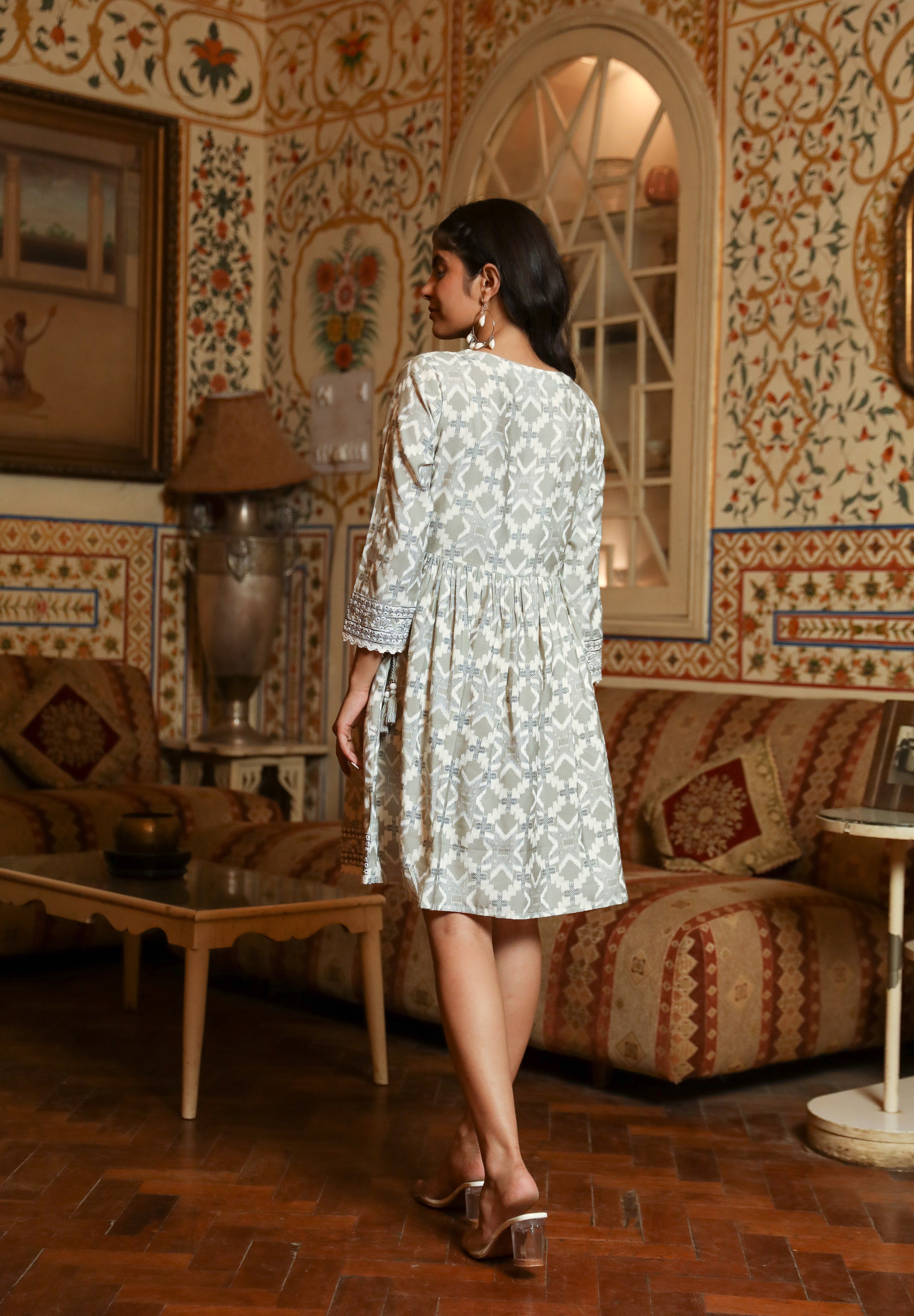 Women Grey Muslin Middy Tunic