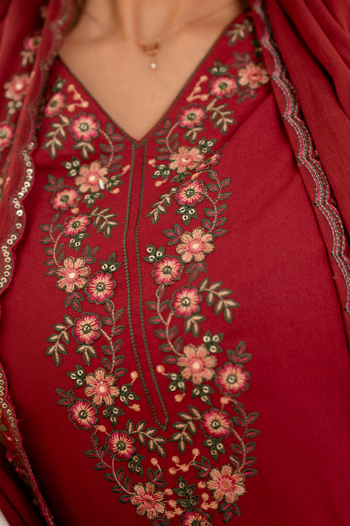 Women's Maroon Rayon Kurta, Pant & Dupatta Set