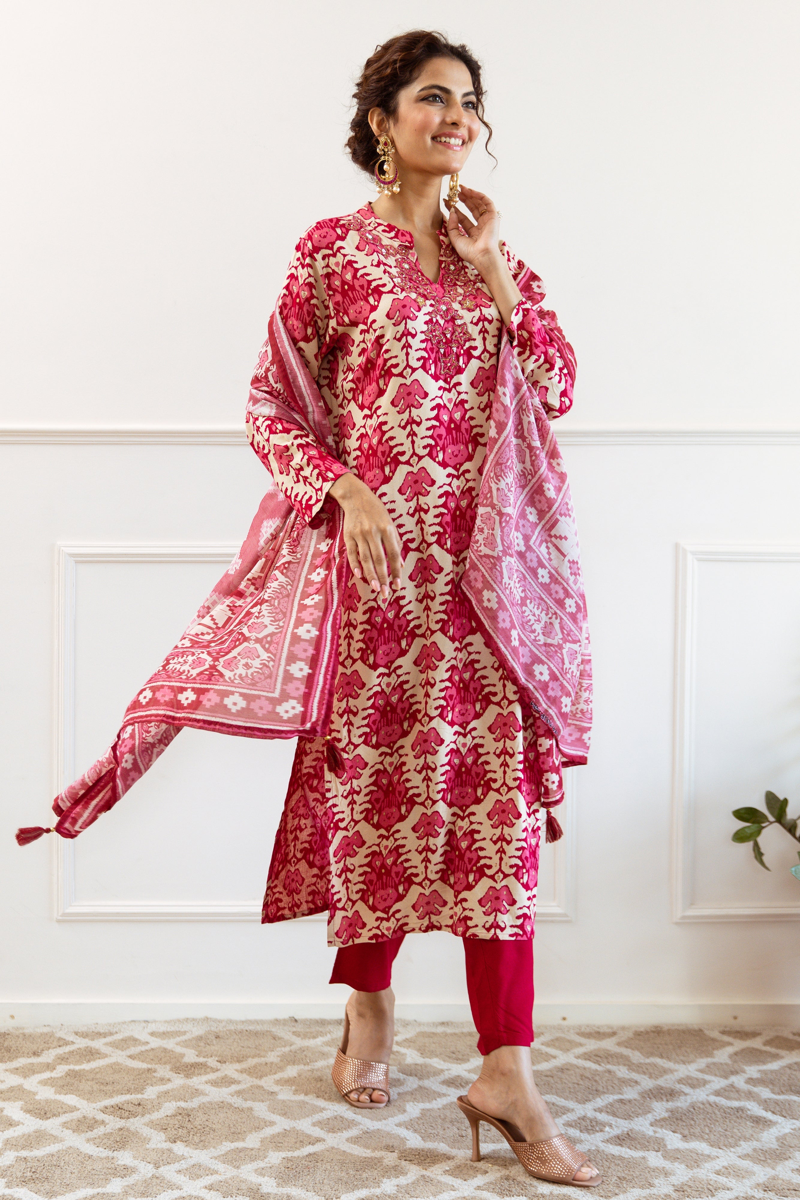 Women's Red: Cream German rayon Kurta Pant and Dupatta Set