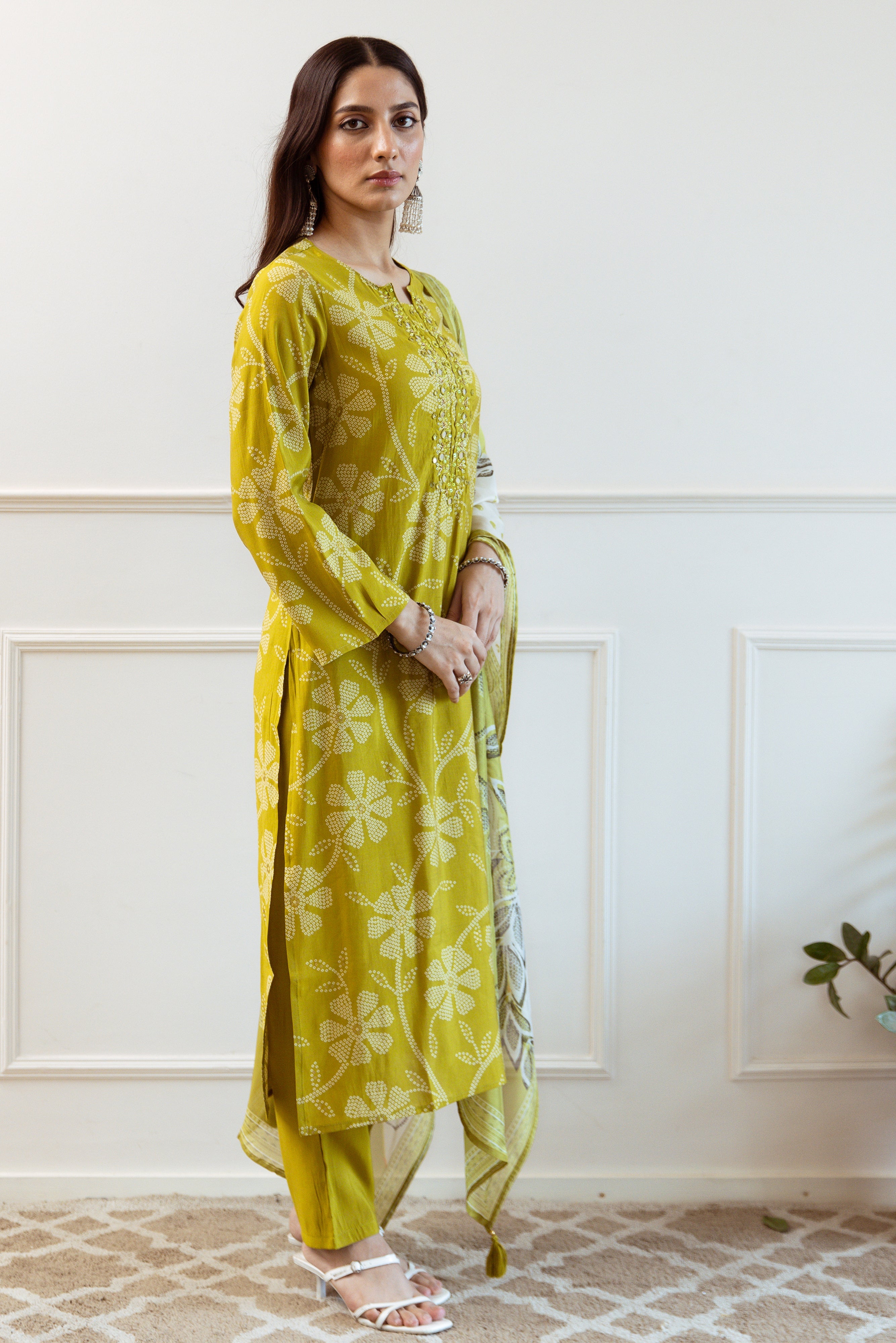 Women's Green Modal Muslin Kurta Pant and Dupatta Set
