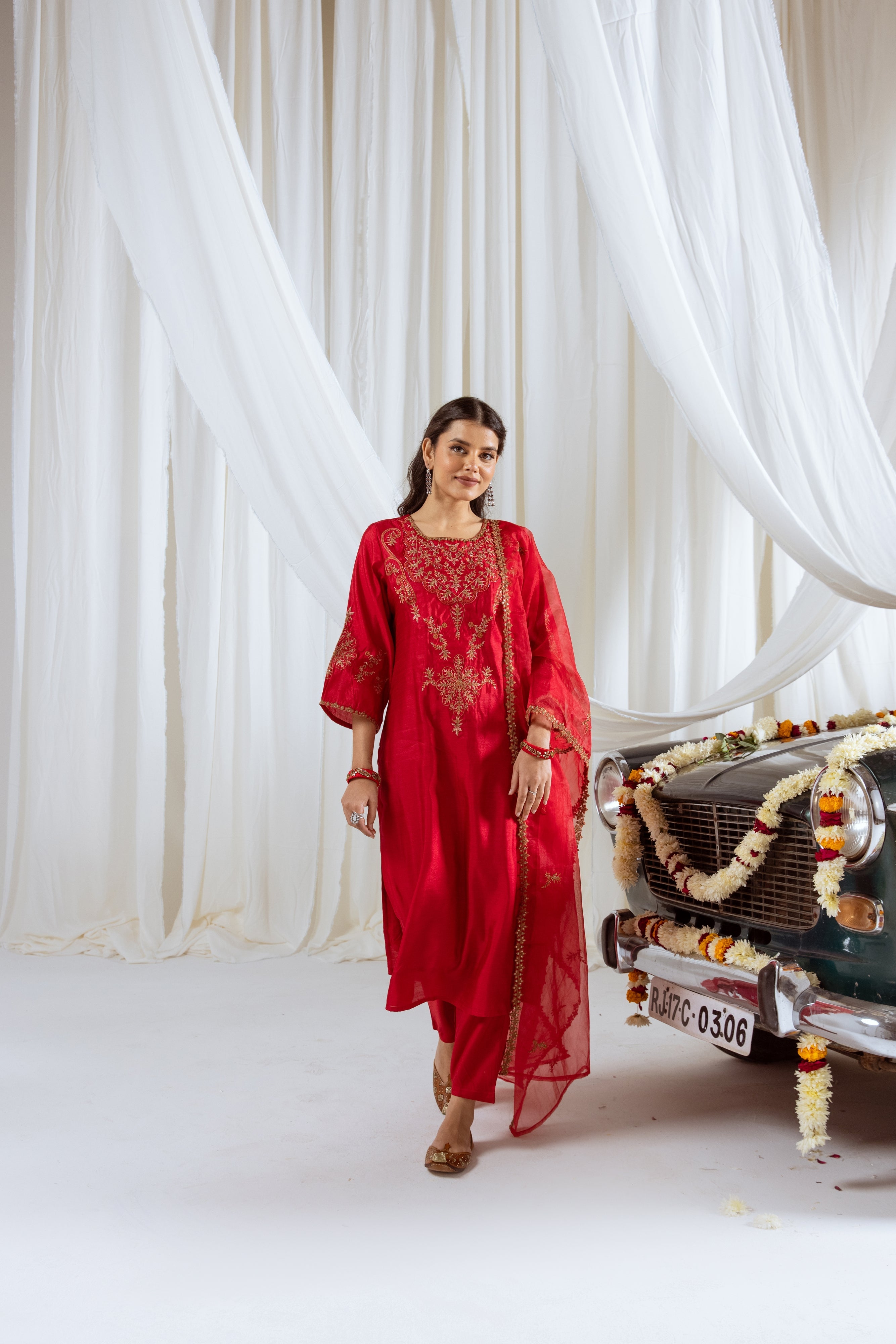 Maroon Muslin Silk Kurta Pant and Dupatta Set
