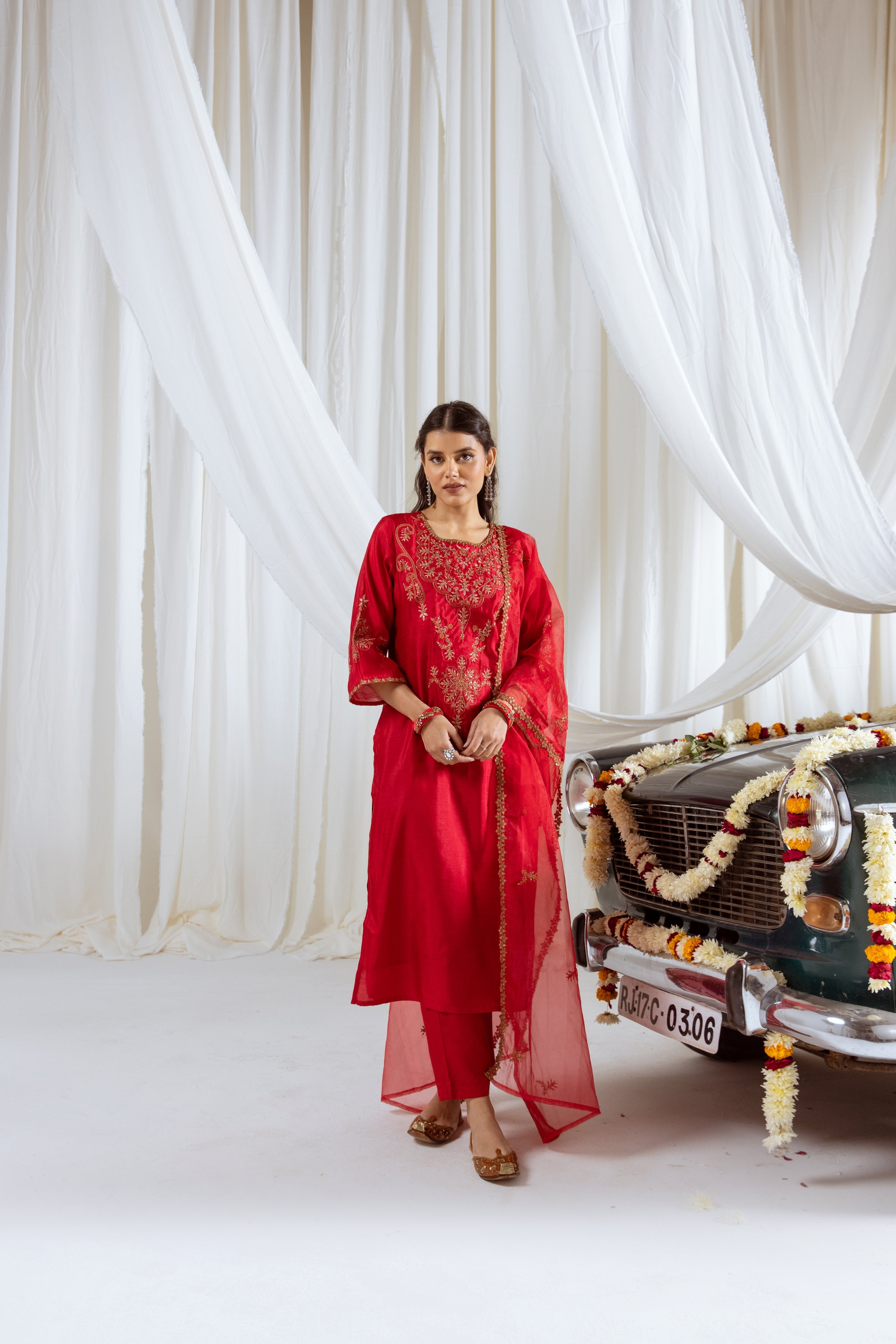 Maroon Muslin Silk Kurta Pant and Dupatta Set