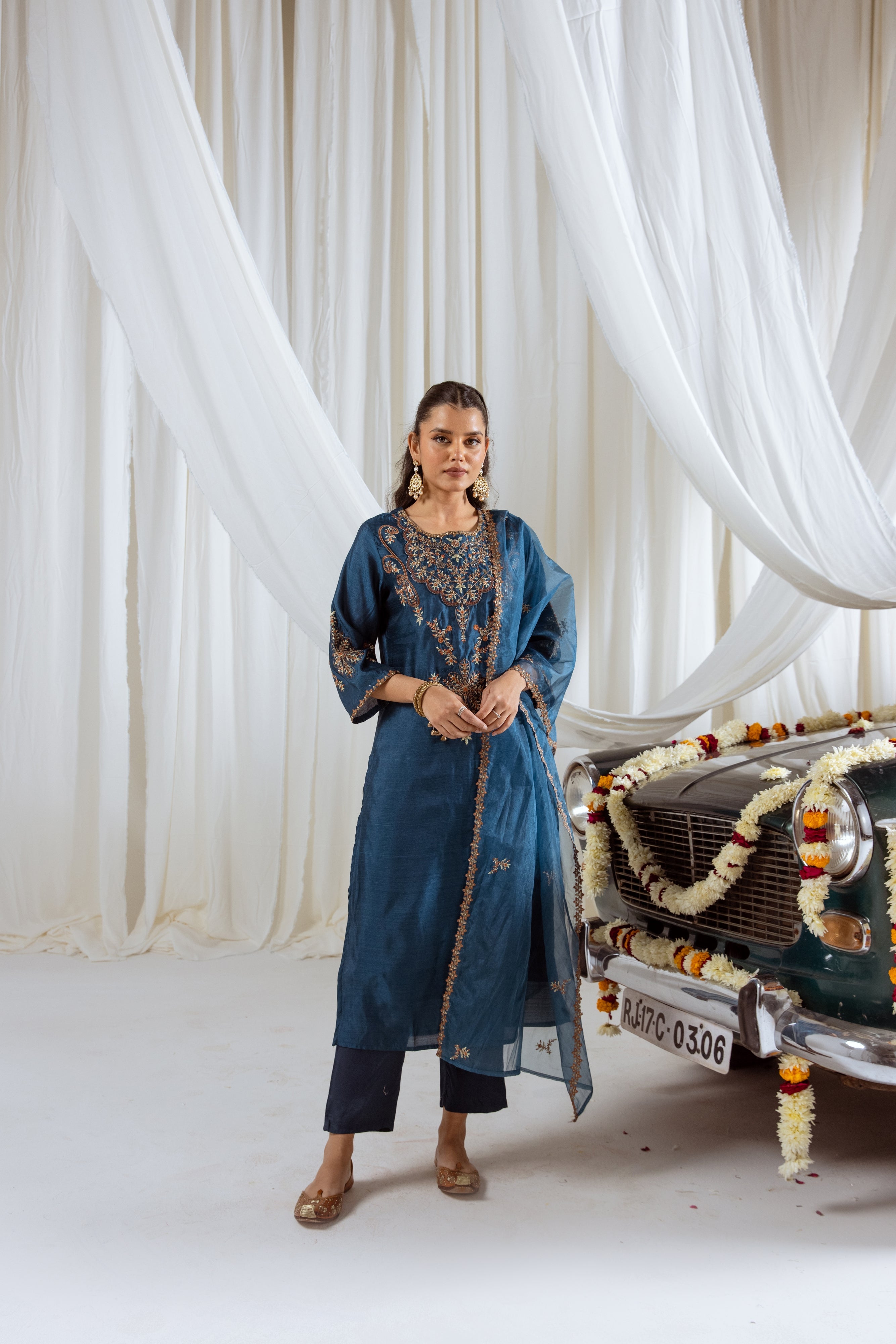 Crystal Teal Muslin Silk Kurta Pant and Dupatta Set