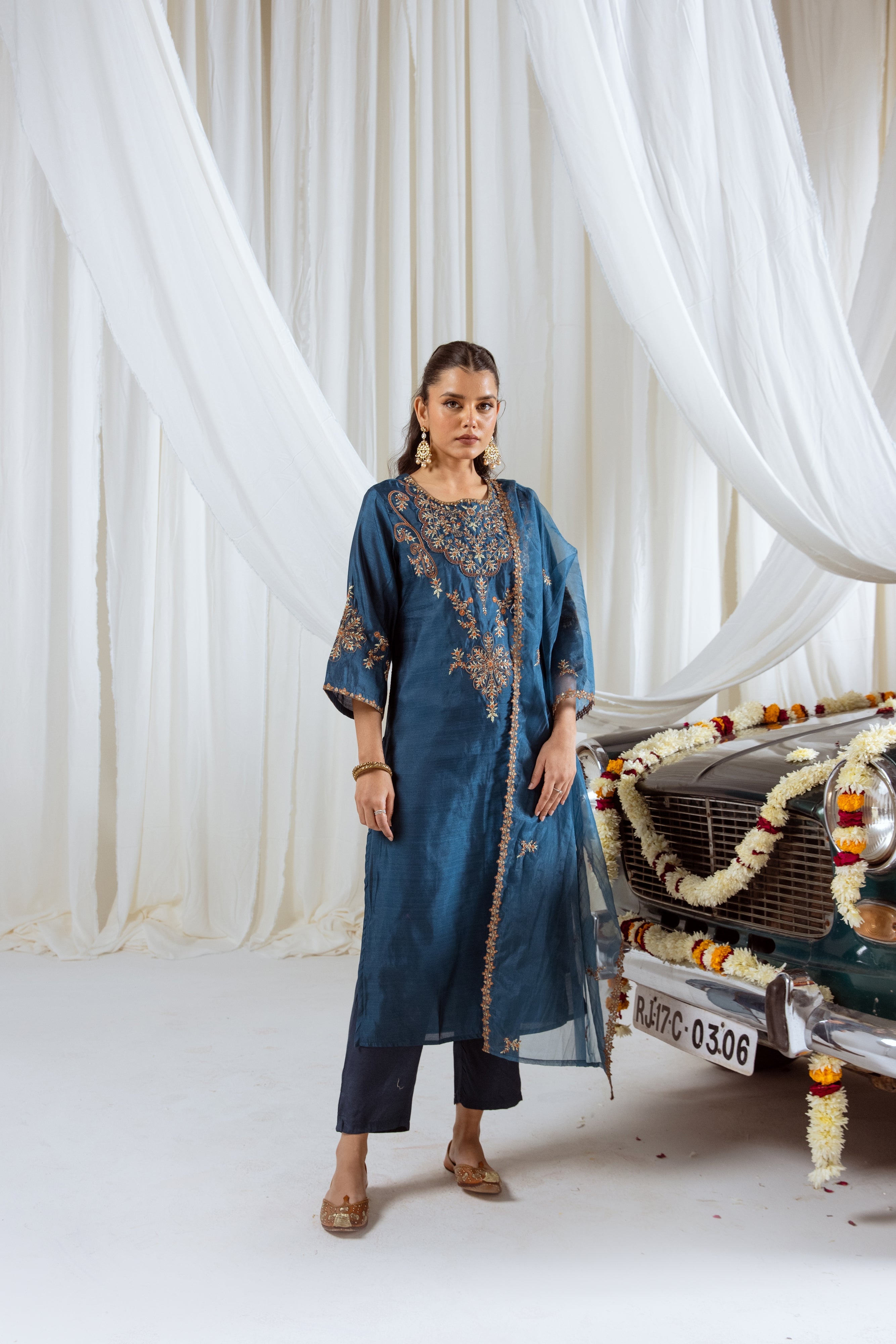 Crystal Teal Muslin Silk Kurta Pant and Dupatta Set