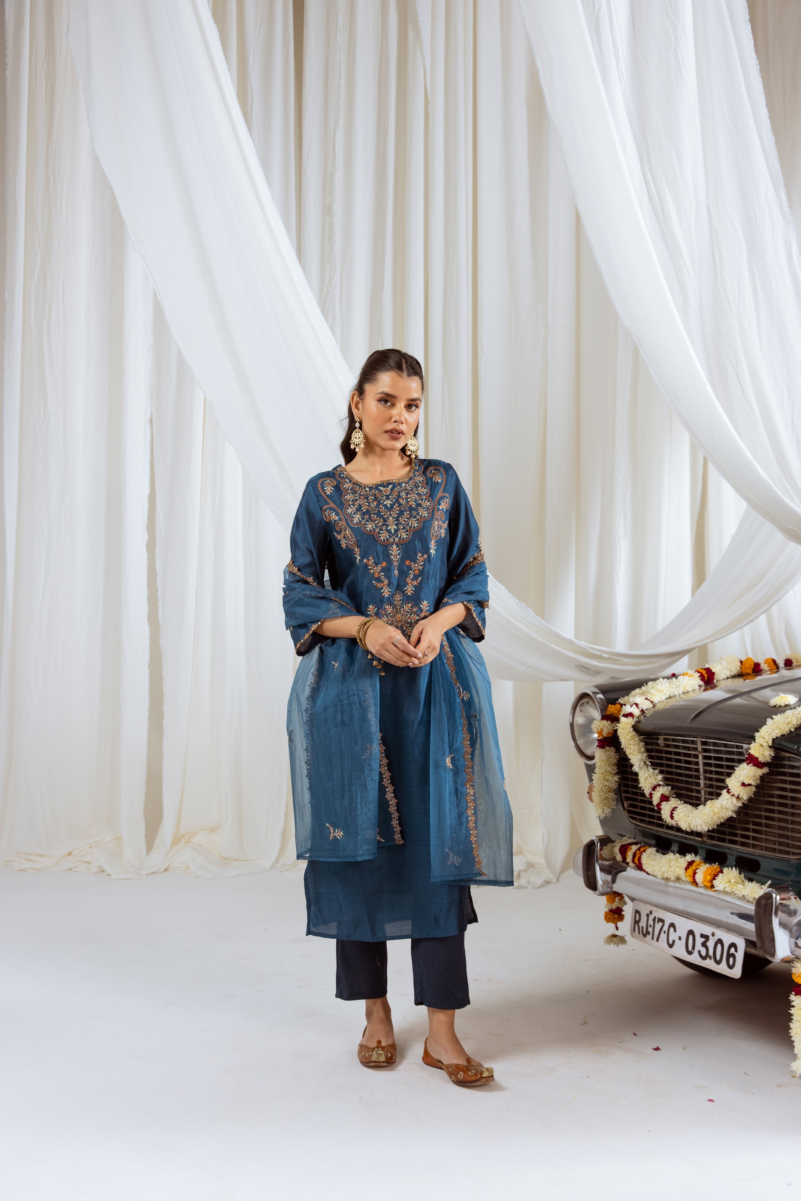 Crystal Teal Muslin Silk Kurta Pant and Dupatta Set