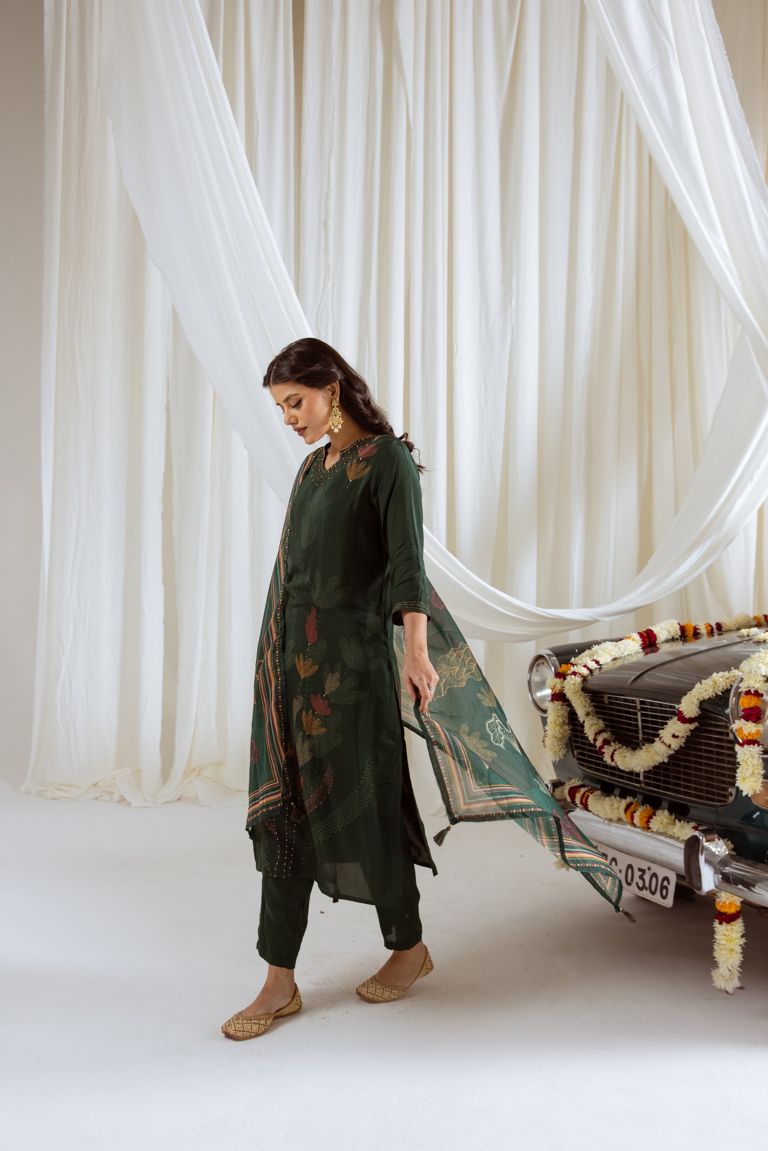 Rama Green Viscose Muslin Kurta Pant and Dupatta Set