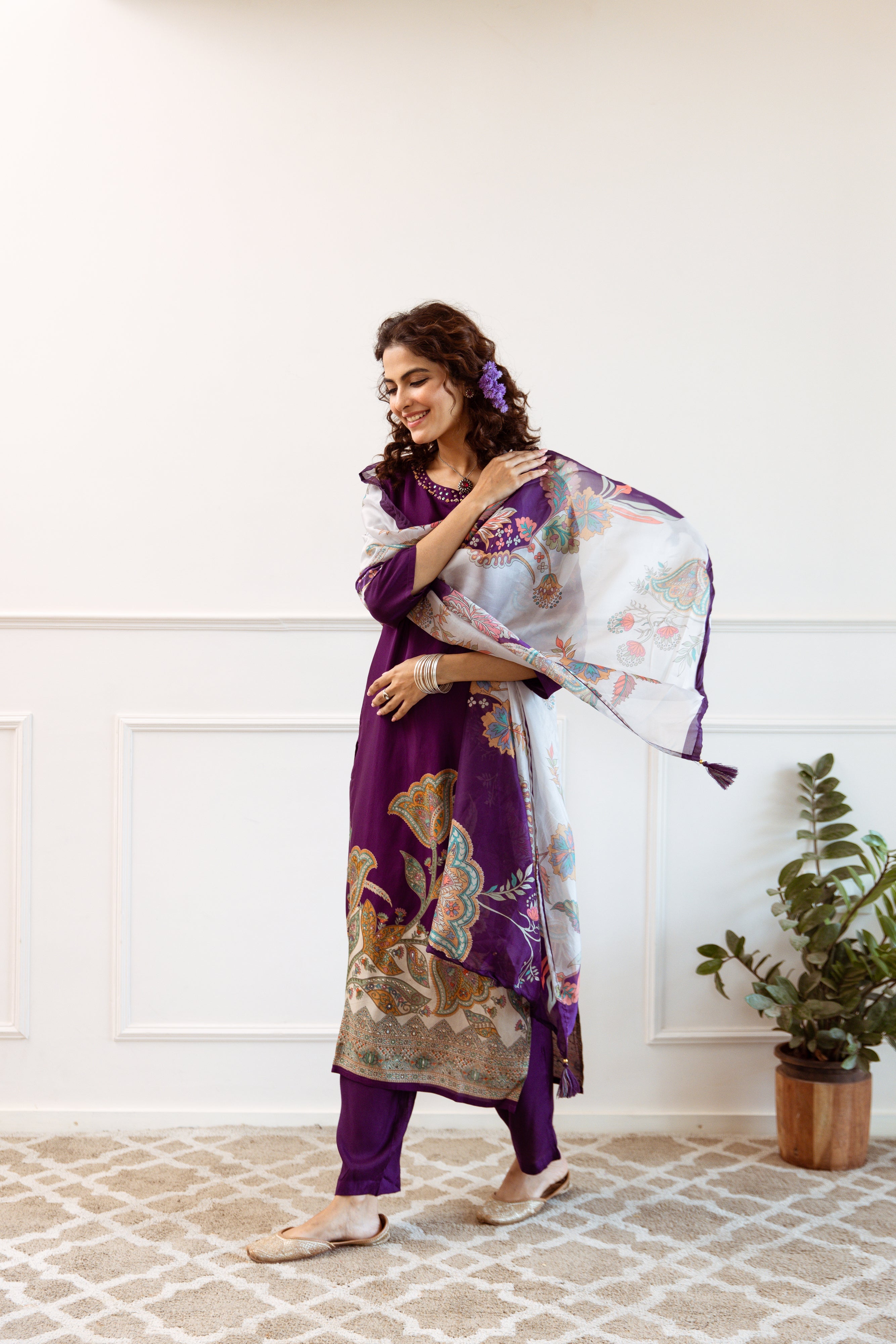 Violet Viscose Muslin Kurta Pant and Dupatta Set