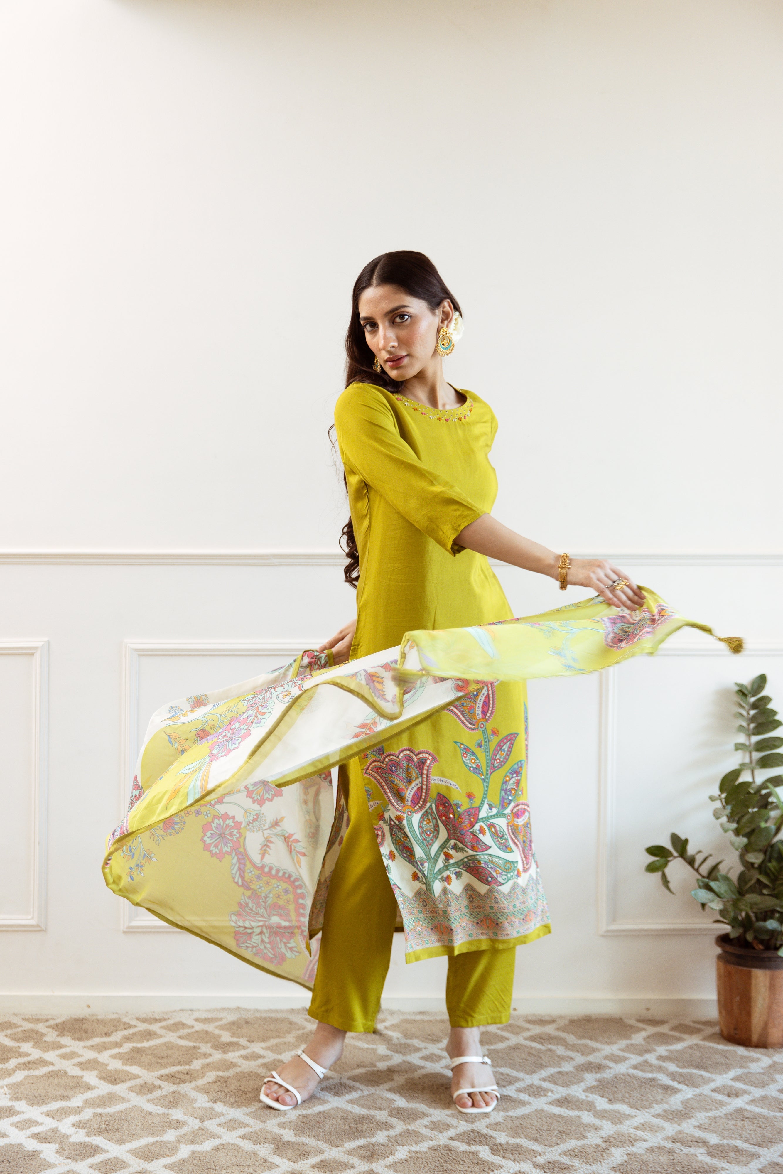 Green Viscose Muslin Kurta Pant and Dupatta Set