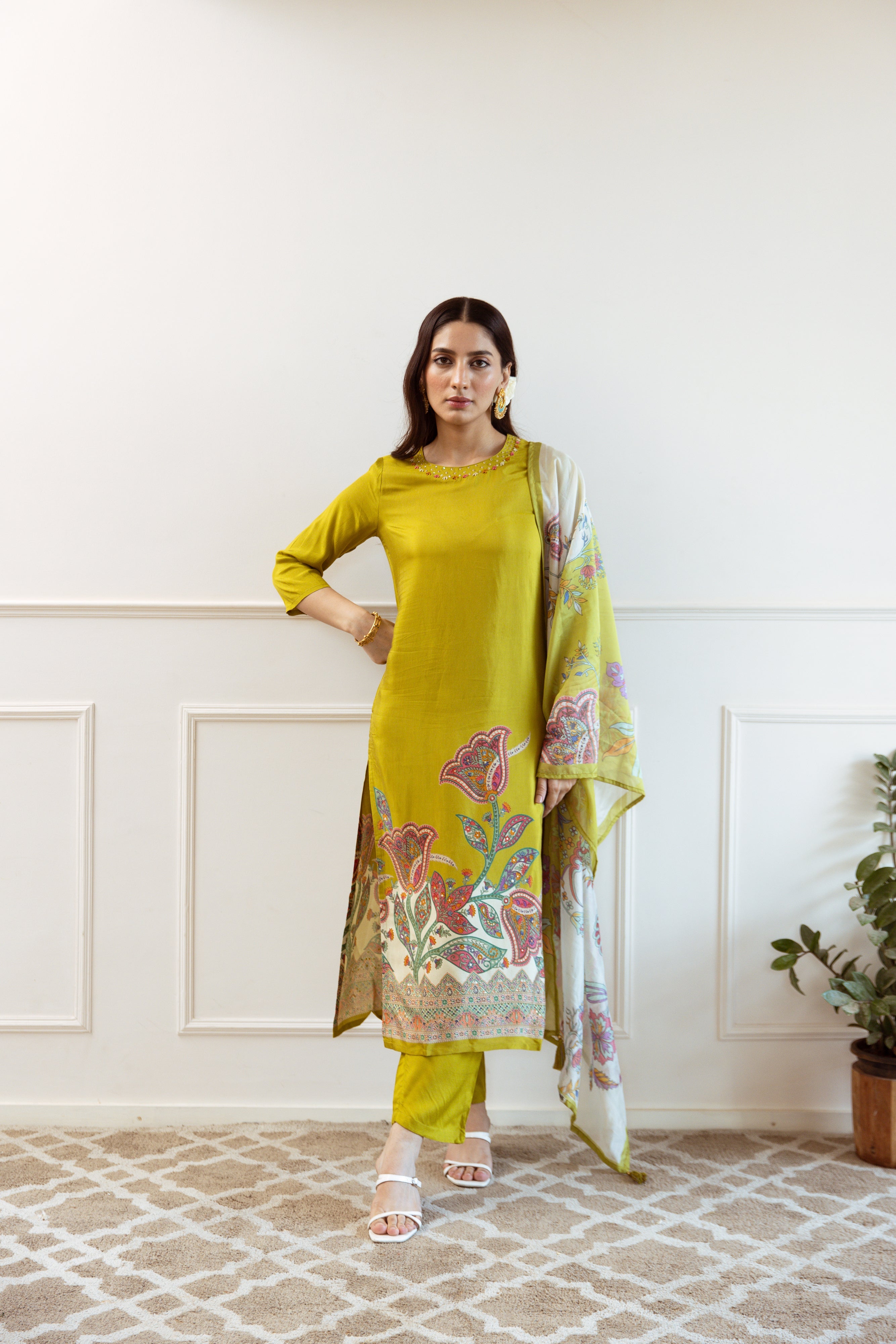Green Viscose Muslin Kurta Pant and Dupatta Set