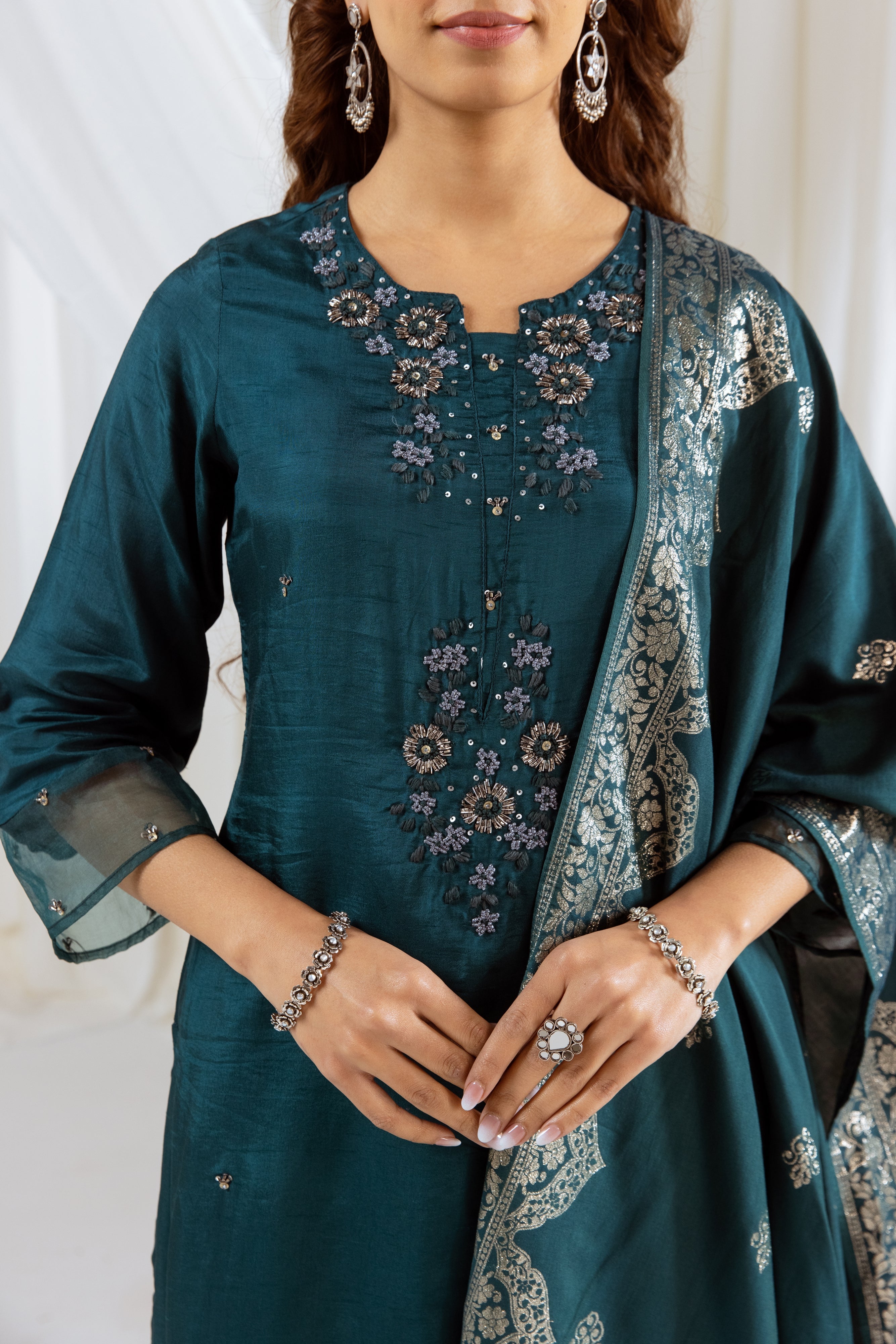 Women's Rama Green Dola Silk Kurta Pant and Dupatta Set