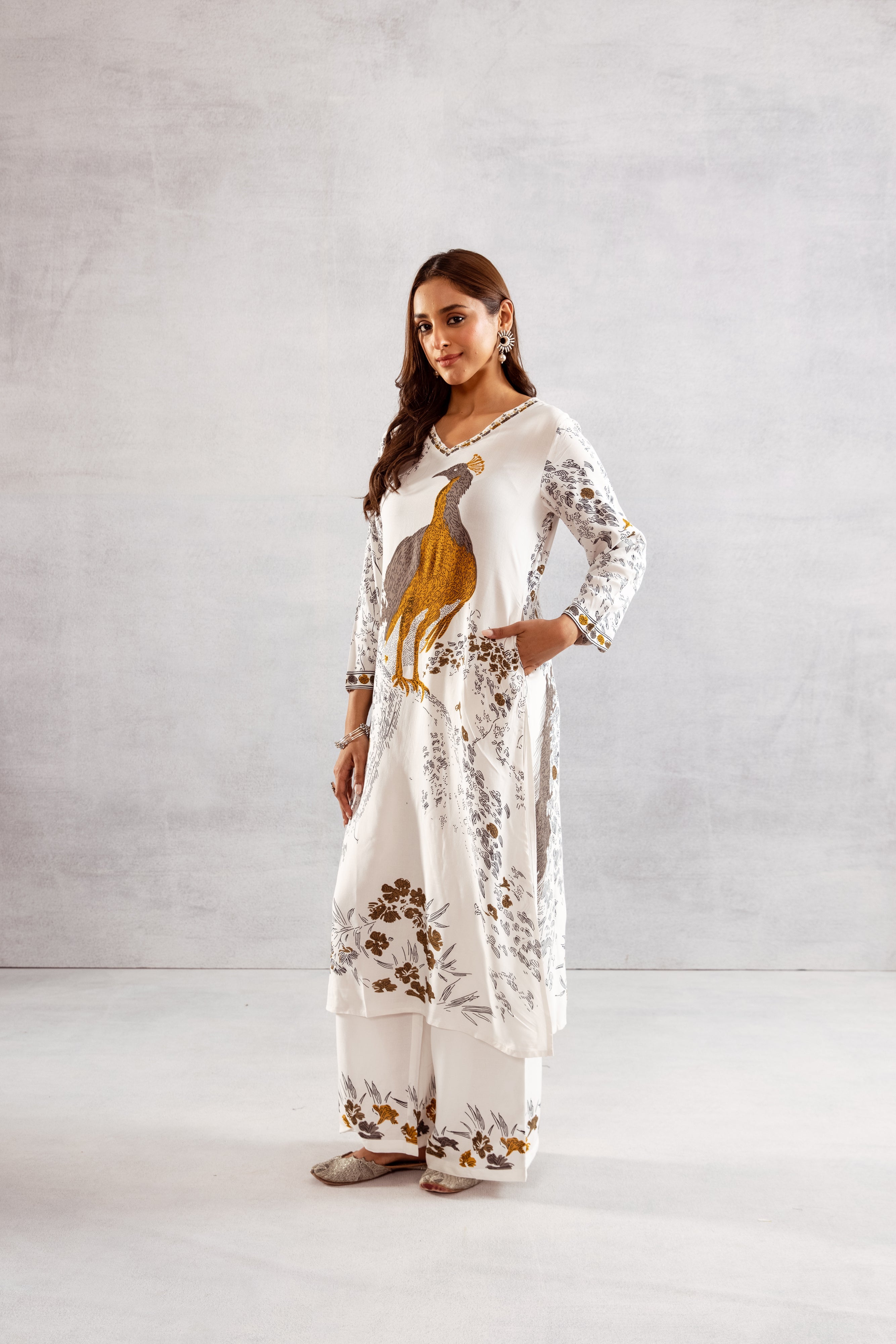 Women's White German Rayon Kurta and Palazzo Set